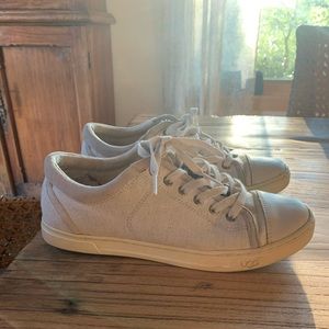 Canvas and leather sneakers size 8